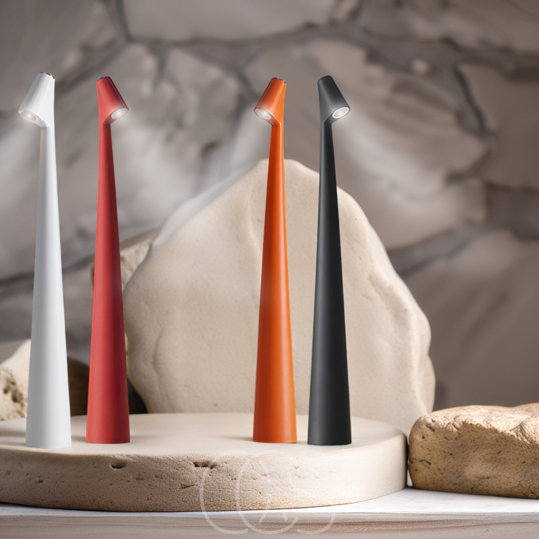 Modern Minimalist Masa Lambası