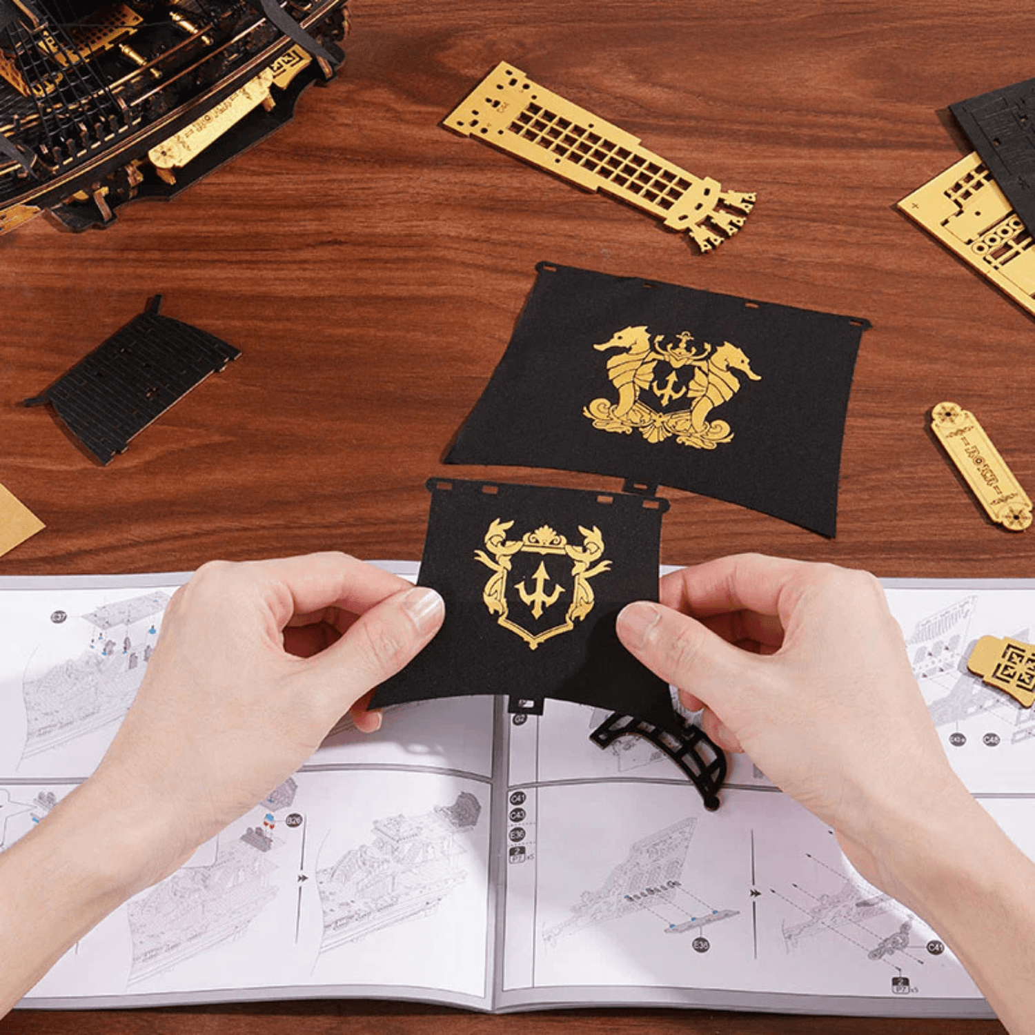The Seahorse Barque | Piratenschiff 3D Puzzle Robotime