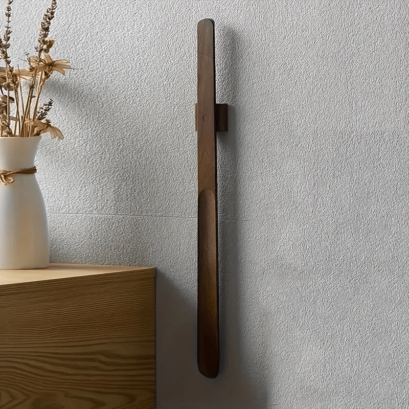 Elegant Magnetic Shoehorn