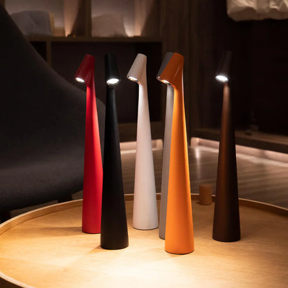 Modern Minimalist Masa Lambası